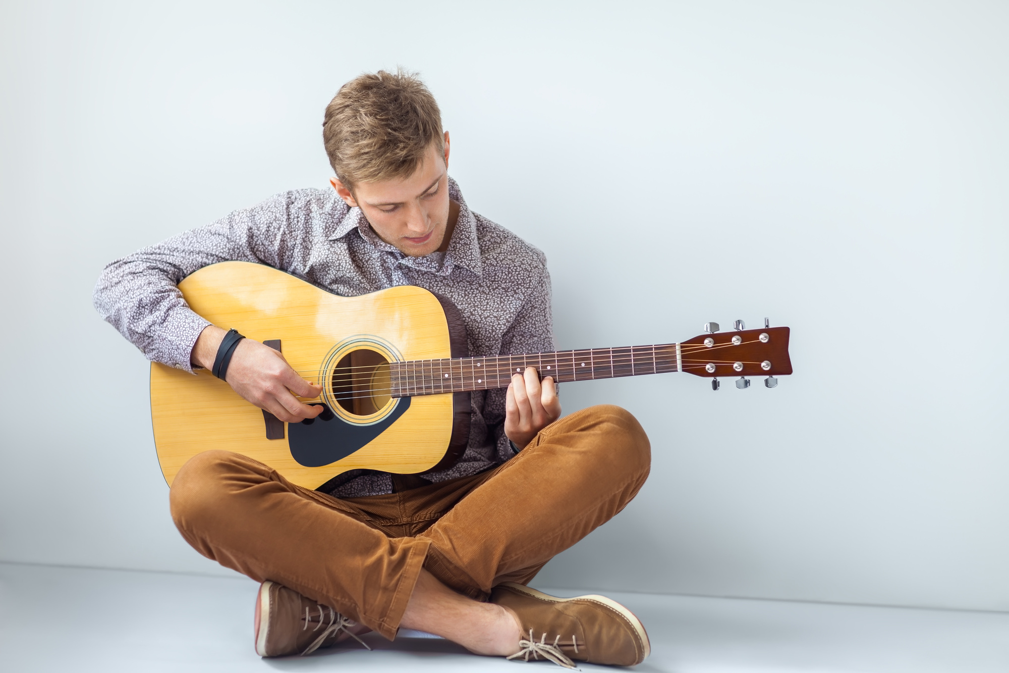 Avoid Guitar Playing Injuries